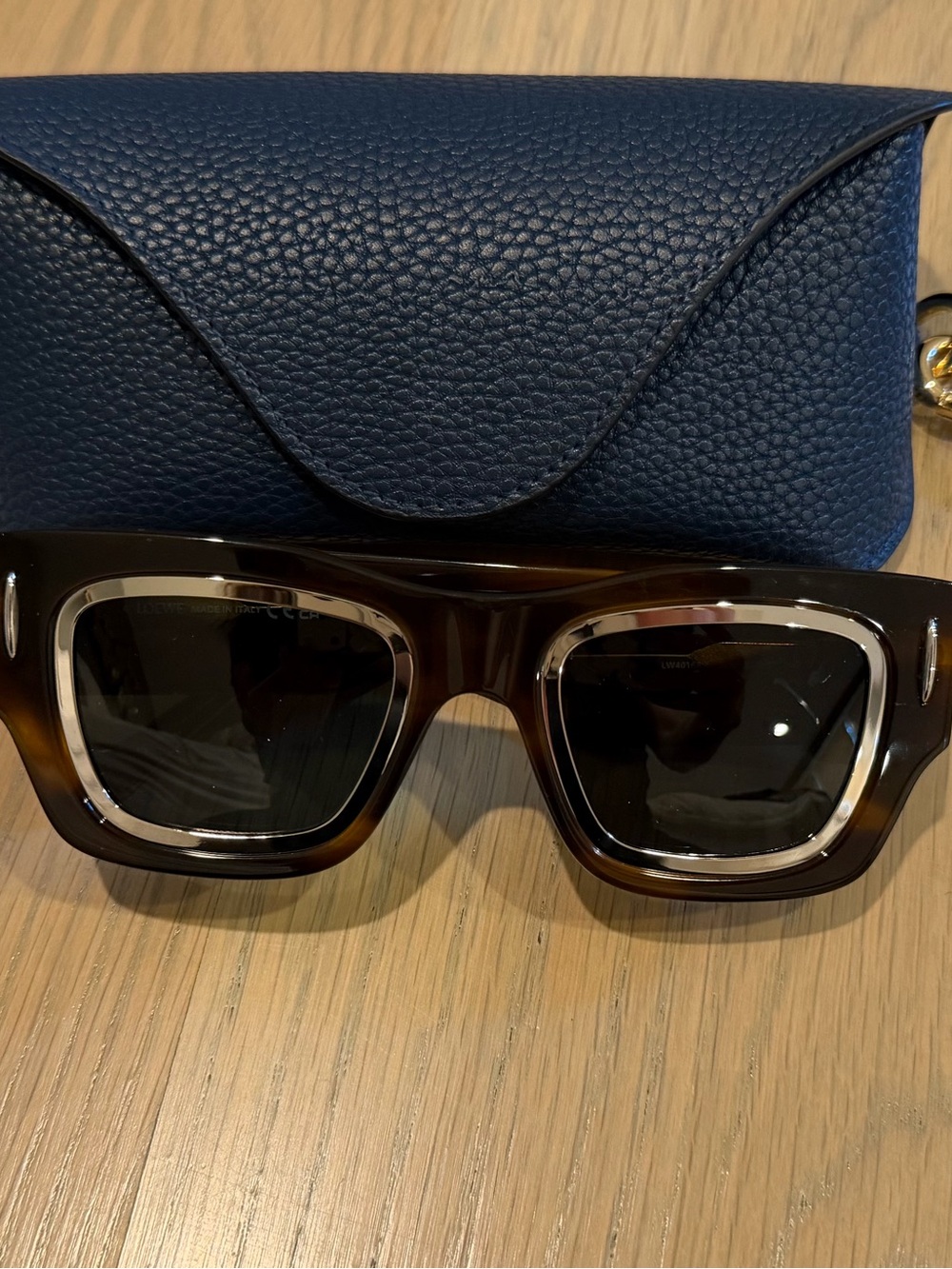 Men's Brown Tortoiseshell Square Sunglasses with Navy Case